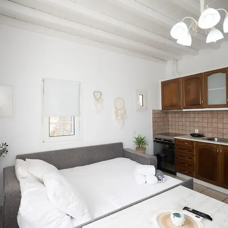 1 Bd Gorgeous Rustic Cave With Dreamy Shared Pool * Plintri