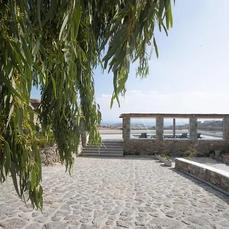 公寓 1 Bd Gorgeous Rustic Cave With Dreamy Shared Pool Plintri